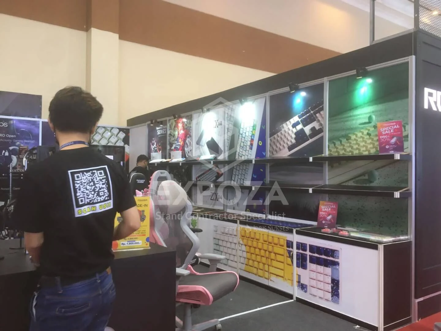 Booth-Partisi-R8-Custom-3