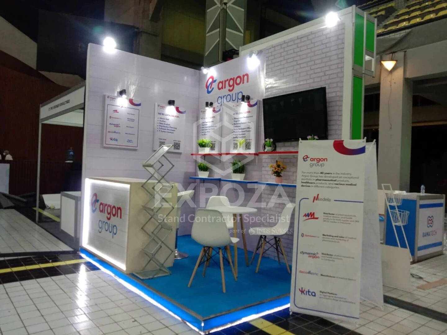 Booth-Partisi-R8-Custom-5